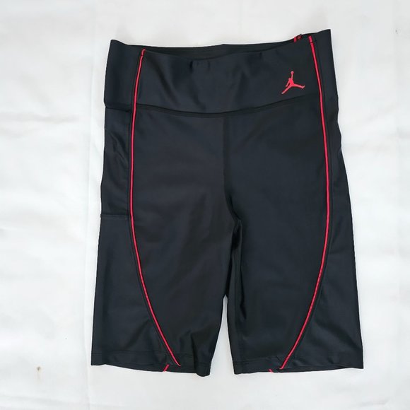 Jordan Women's Black DC7315-010 Athletic Tight Fit Running Bike Shorts Sz Small - Picture 6 of 16